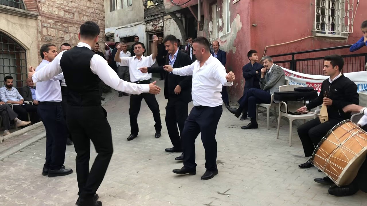 Davullu Zurnalı Kına Gecesi ile Duygulara Dokunun